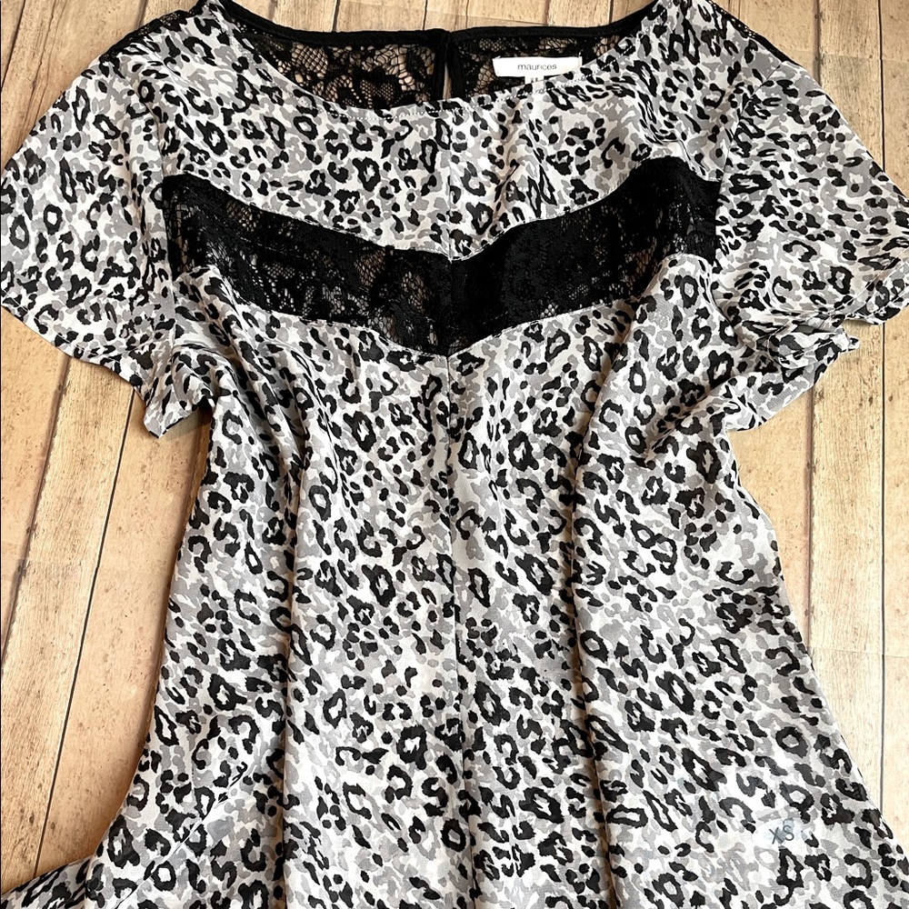 NWT Women’s Sheer Animal Print Blouse
